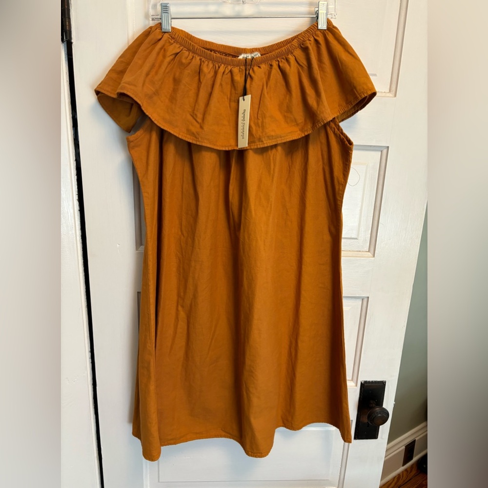 NWT SPEED CONTROL OFF THE SHOULDER DRESS. SUGAR ALMOND COLOR. PLUS SZ XXXL - Picture 3 of 12